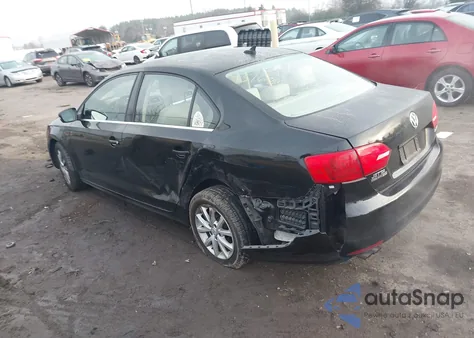 2013 Volkswagen Jetta Se z USA, uszkodzony, nr VIN 3VWDP7AJ5DM361687